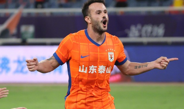 6场比赛狂揽11粒进球，韩鹏用什么激活了卡扎伊什维利？